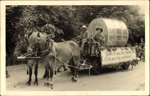 Foto Ak Bensheim an der Bergstraße in Hessen, Umzugswagen, Bergsträßer Land