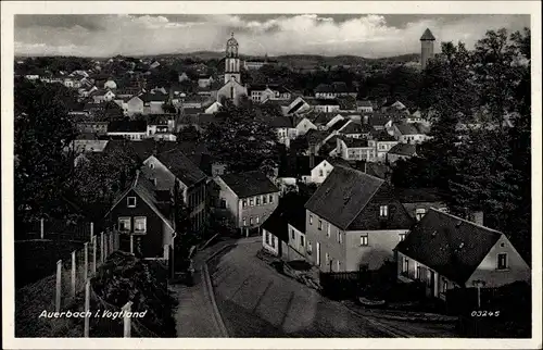 Ak Auerbach im Vogtland, Blick über die Dächer der Stadt, Schlossturm