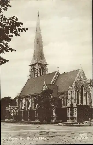 Ak København Kopenhagen Dänemark, Engelsk Kirke, Straßenpartie mit Blick auf die Kirche