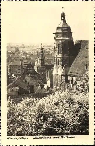 Ak Pirna in Sachsen, Blick auf Stadtkirche und Rathaus