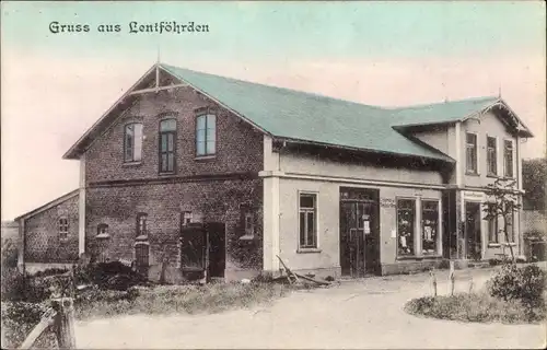 Ak Lentföhrden in Schleswig Holstein, Kolonialwarenhandlung, Außenansicht von der Straße