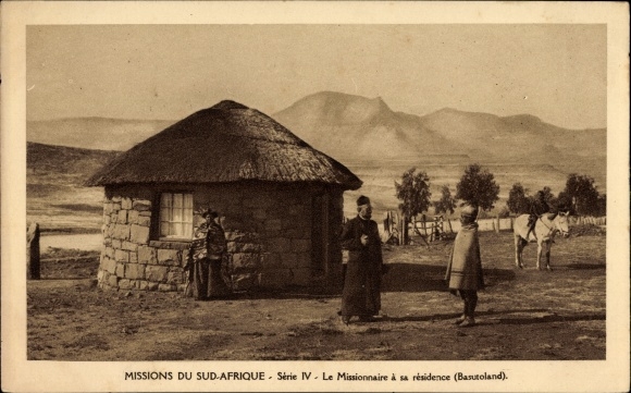 Ak Lesotho Sud Afrika Basutoland Missionarsgebaude Mit Einwohnern Des Landes Nr 1851136 Oldthing Ansichtskarten Afrika Unsortiert