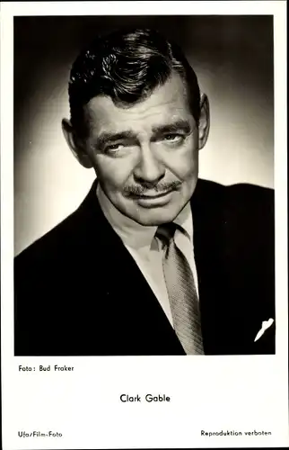 Ak Schauspieler Clark Gable, Portrait im Anzug, Ufa Film