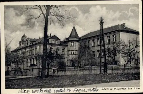 Ak Dürrröhrsdorf Dittersbach Sachsen, Blick auf die Schule