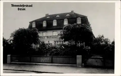 Ak Timmendorfer Strand in Ostholstein, Haus Bethanien, Außenansicht von der Straße