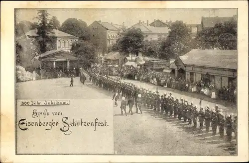 Ak Eisenberg im Saale Holzland Kreis, Schützenfest, 300jh Jubiläum, Parade, Zuschauer