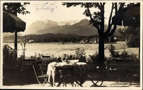 Ak Kössen in Tirol, Gasthof Post, Terrasse im Gastgarten