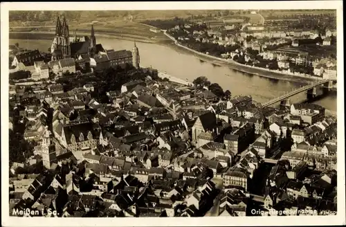 Ak Meißen in Sachsen, Fliegeraufnahme, Panoramablick auf die Stadt
