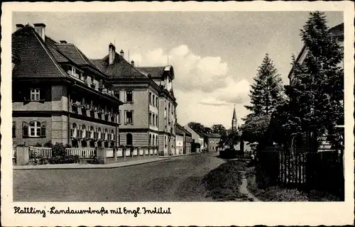 Ak Plattling im Gäuboden Niederbayern, Landauer Straße mit Engl. Institut 