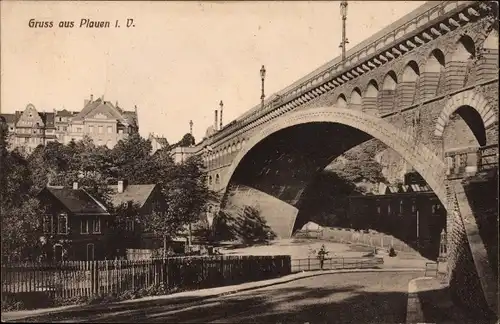 Ak Plauen im Vogtland, Straßenpartie, Friedensbrücke