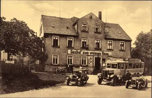 Ak Claußnitz im Kreis Mittelsachsen, Gasthof zum weißen Ross, Reisebus, Parkplatz, Inh. Otto Petzold