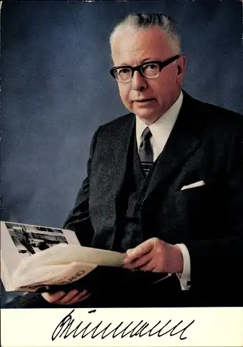 Ak Dritter Bundespräsident der BRD Dr. Gustav Heinemann, Portrait