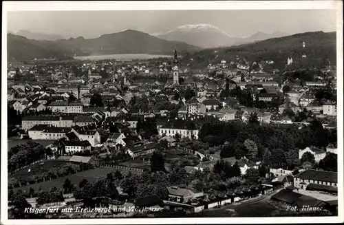 Ak Klagenfurt am Wörthersee in Kärnten, Totalansicht mit Kreuzbergl und Wörthersee