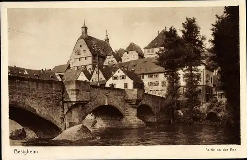 Ak Besigheim im Kreis Ludwigsburg, Partie an der Enz, Stadtpanorama, Brücke