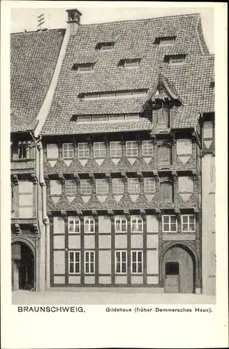 Ak Braunschweig in Niedersachsen, Straßenpartie mit Blick auf das Gildehaus, Demmersches Haus