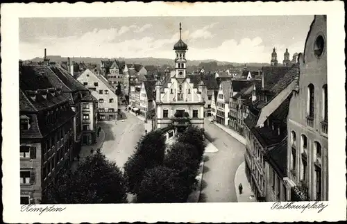 Ak Kempten im Allgäu Schwaben, Blick über den Rathausplatz, Häuser