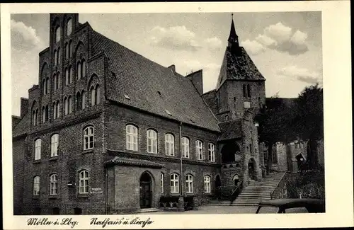 Ak Mölln im Herzogtum Lauenburg, Rathaus mit Turm, Vorderseite