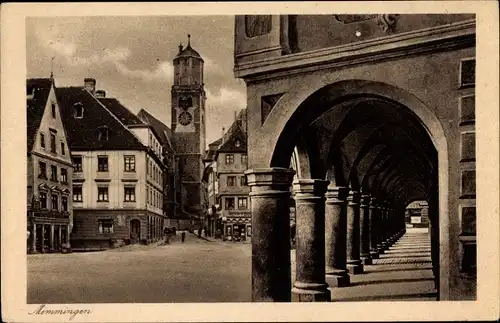 Ak Memmingen in Schwaben, Marktplatz mit St. Martins Kirche