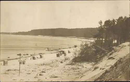 Foto Ak Seebad Lubmin, Blick auf den Strand mit Meer