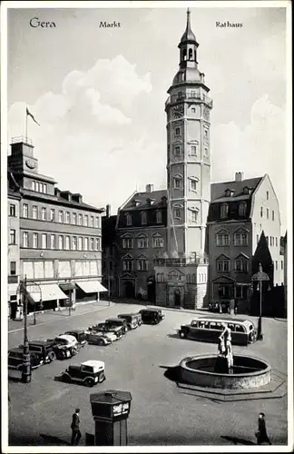 Ak Gera in Thüringen, Blick auf den Markt, Rathaus, Autos auf dem Platz