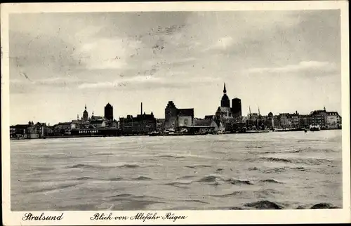 Ak Stralsund in Mecklenburg Vorpommern, Blick von Altefähr Rügen