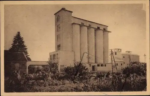 Ak Sainte Livrade sur Lot Lot et Garonne, Le Silo, Blick zum Speicher