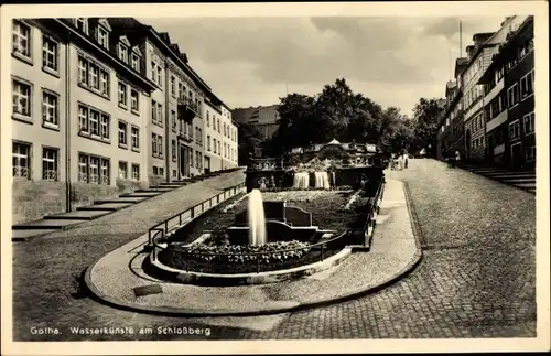 Ak Gotha in Thüringen, Wasserkünste am Schloßberg, Straßenpartie