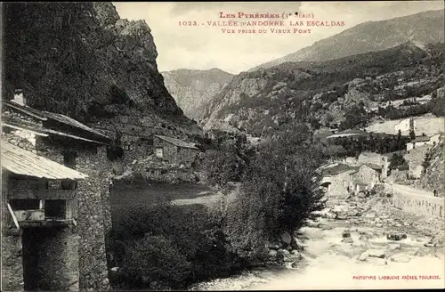 Ak Andorra, Le Pyrenees, Las Escaldas, Vue prise du Vieux Pont