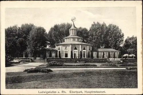 Ak Ludwigshafen am Rhein Rheinland Pfalz, Blick zum Hauptrestaurant im Ebertpark