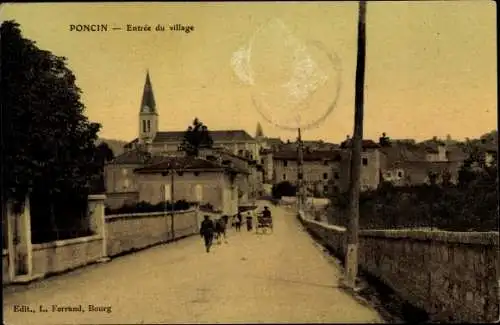 Ak Poncin Ain, Entree du Village, Vue sur la Rue