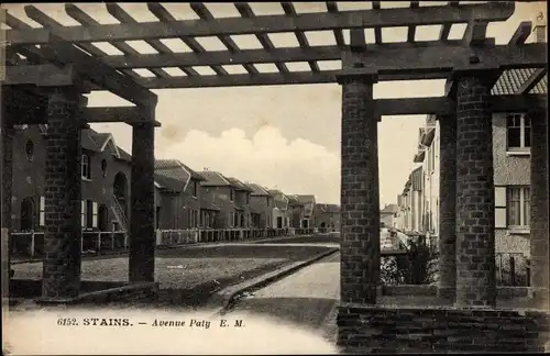 Ak Stains Seine Saint Denis, Vue de Avenue Paty