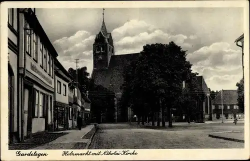 Ak Gardelegen im Altmarkkreis Salzwedel, Holzmarkt mit Nikolaikirche