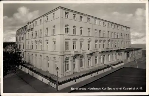 Ak Norderney in Ostfriesland, Kur Strandhotel Kaiserhof AG, Dir. Paul W. König