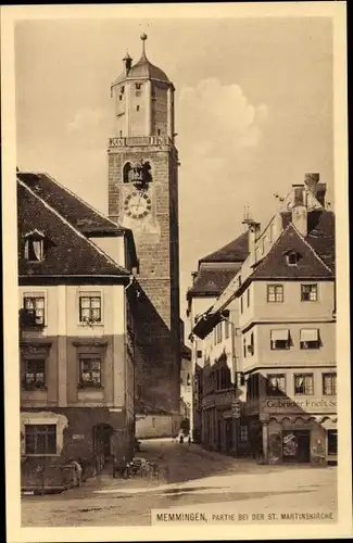 Ak Memmingen in Schwaben, St. Martinskirche, Uhrenturm, Geschäft Gebrüder Friess