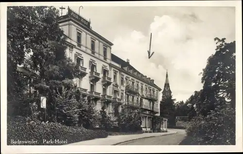 Ak Badenweiler im Kreis Breisgau Hochschwarzwald, Park Hotel, Kirchturm 