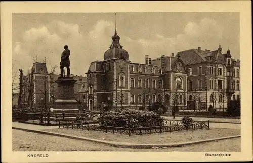 Ak Krefeld am Niederrhein, Partie am Bismarckplatz, Denkmal