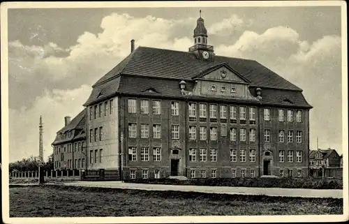 Ak Haldensleben in Sachsen Anhalt, Reformrealgymnasium, Forstschule