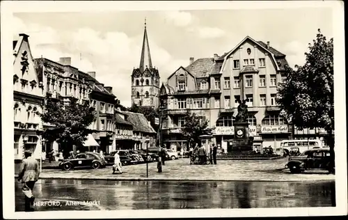 Ak Herford in Nordrhein Westfalen, Alter Markt, Denkmal, Turm