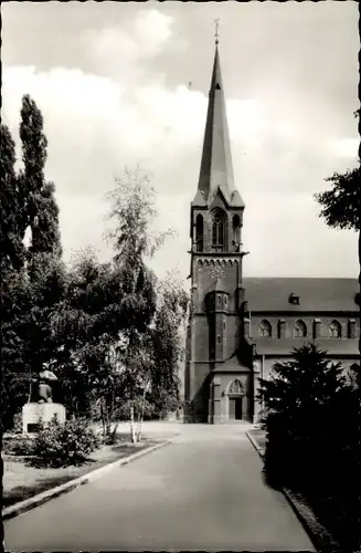 Ak Glehn Korschenbroich am Niederrhein, Blick auf die Pfarrkirche