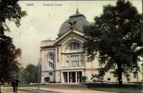 Ak Gera in Thüringen, Fürstliches Theater, Außenansicht von der Straße