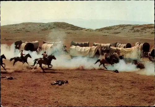 Ak Szene aus dem Film Unter Geiern, Die Geier greifen an, Pferde, Indianer, Rialto, Constantin