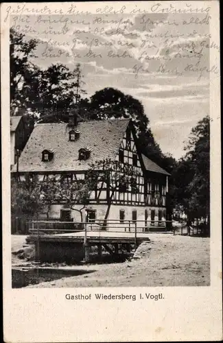 Ak Wiedersberg Triebel im Vogtland, Gasthof Wiedersberg, Außenansicht