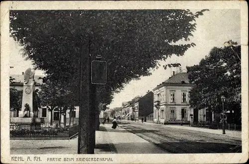 Ak Kehl am Rhein Ortenaukreis Baden Württemberg, Partie beim Kriegerdenkmal