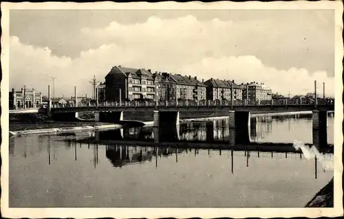 Ak Přerov Prerau Reg. Olmütz, Wasserpartie, Brücke