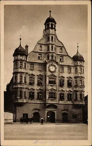 Ak Memmingen in Schwaben, Rathaus, Vorderansicht 