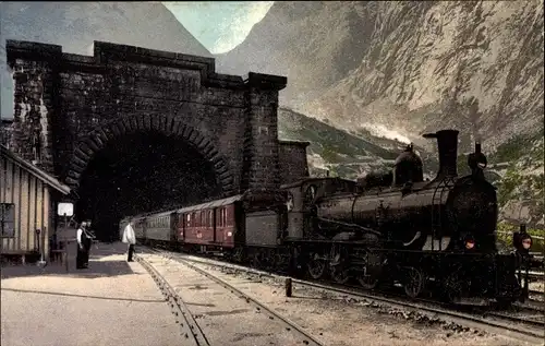 Ak Schweiz, Gotthardbahn, Der große Tunnel bei Goeschenen, Dampflok