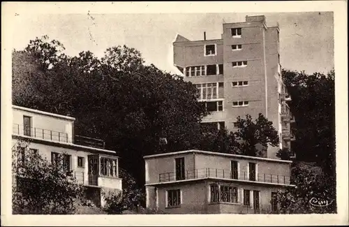 Ak Clairvivre Juillac environs Dordogne, L'Hopital, Blick auf das Krankenhaus