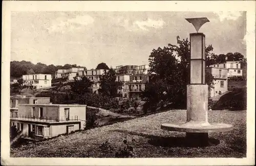 Ak Clairvivre Juillac environs Dordogne, Le Lampadaire, Teilansicht der Ortschaft, Lampe