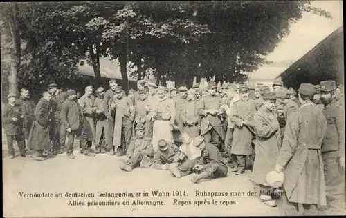 Ak Wahn Köln Nordrhein Westfalen, Verbündete im Gefangenenlager 1914, Kriegsgefangene nach Mahlzeit