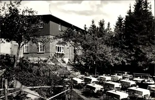 Ak Beiersdorf Oberlausitz, Terrasse der Berggaststätte Bieleboh